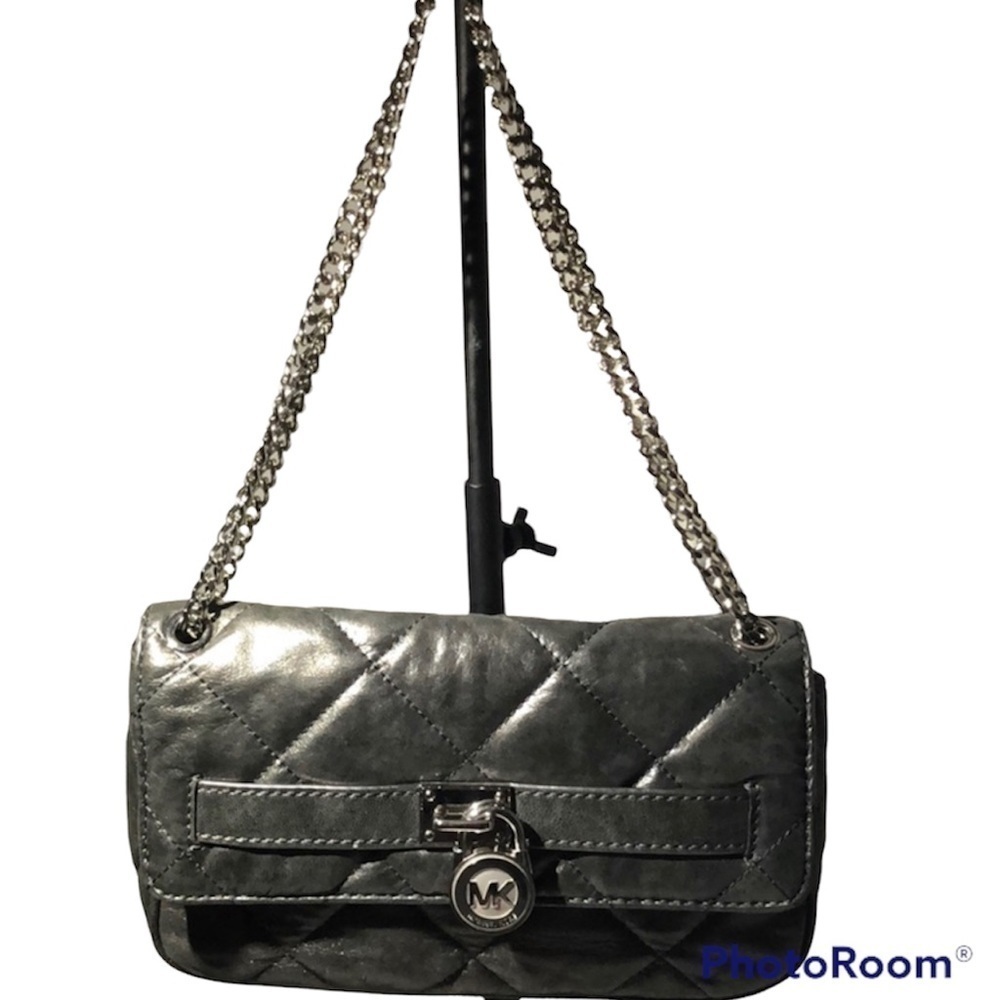 Authentic Michael Kors HAMILTON BAG. GUNMETAL GRAY.